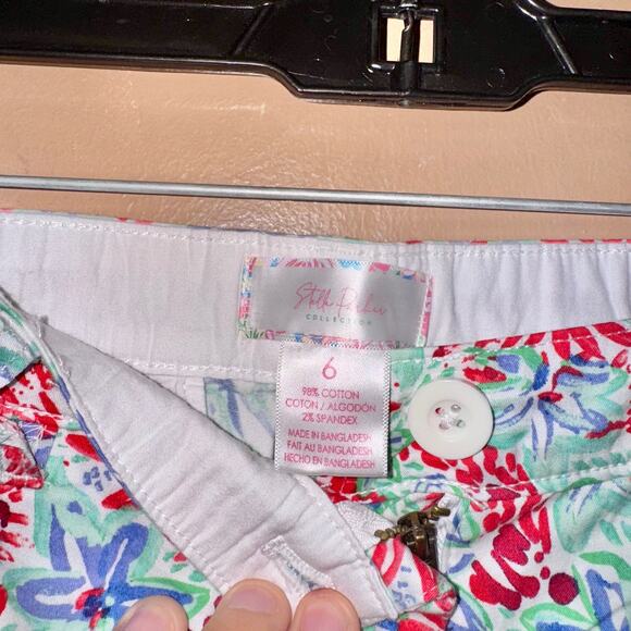 Stella Parker Collection Women's Floral Comfy Flat Front Shorts - Size 6 - Picture 2 of 7